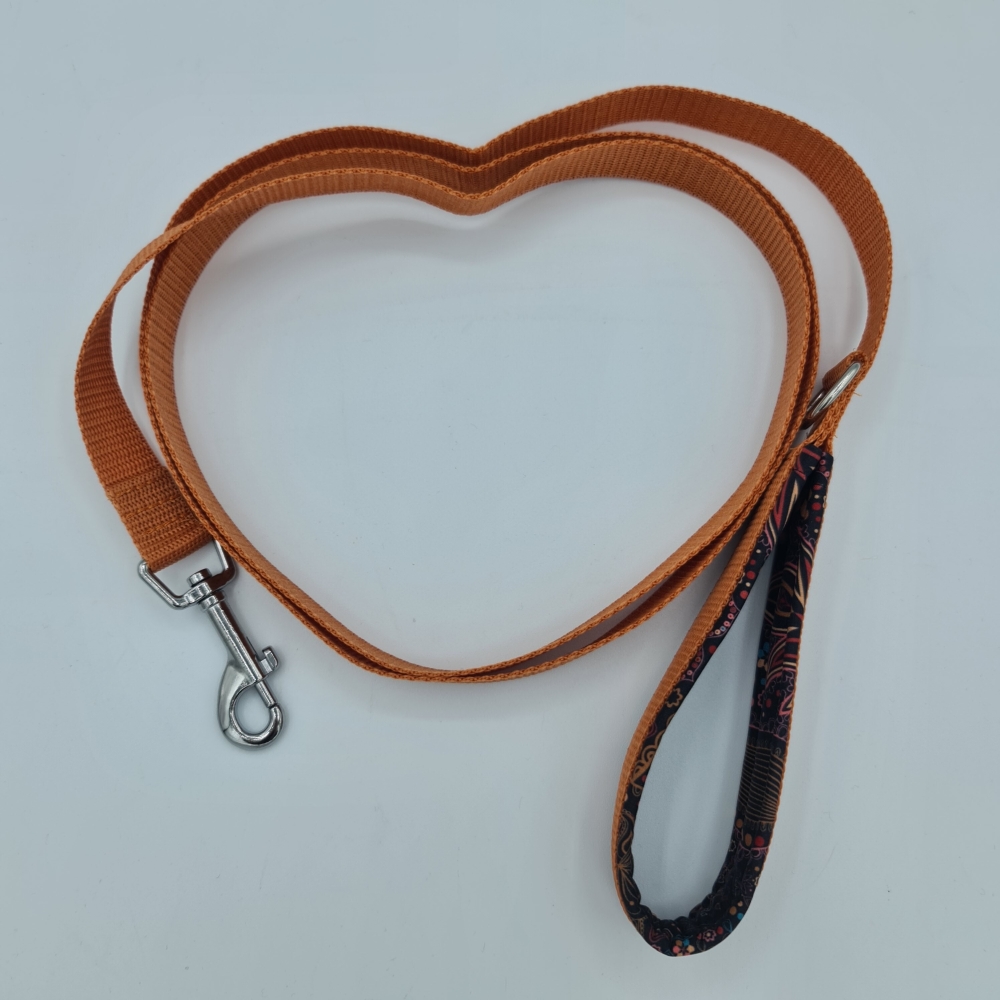 Leine mit weicher Handschlaufe orange-braun Paisley
